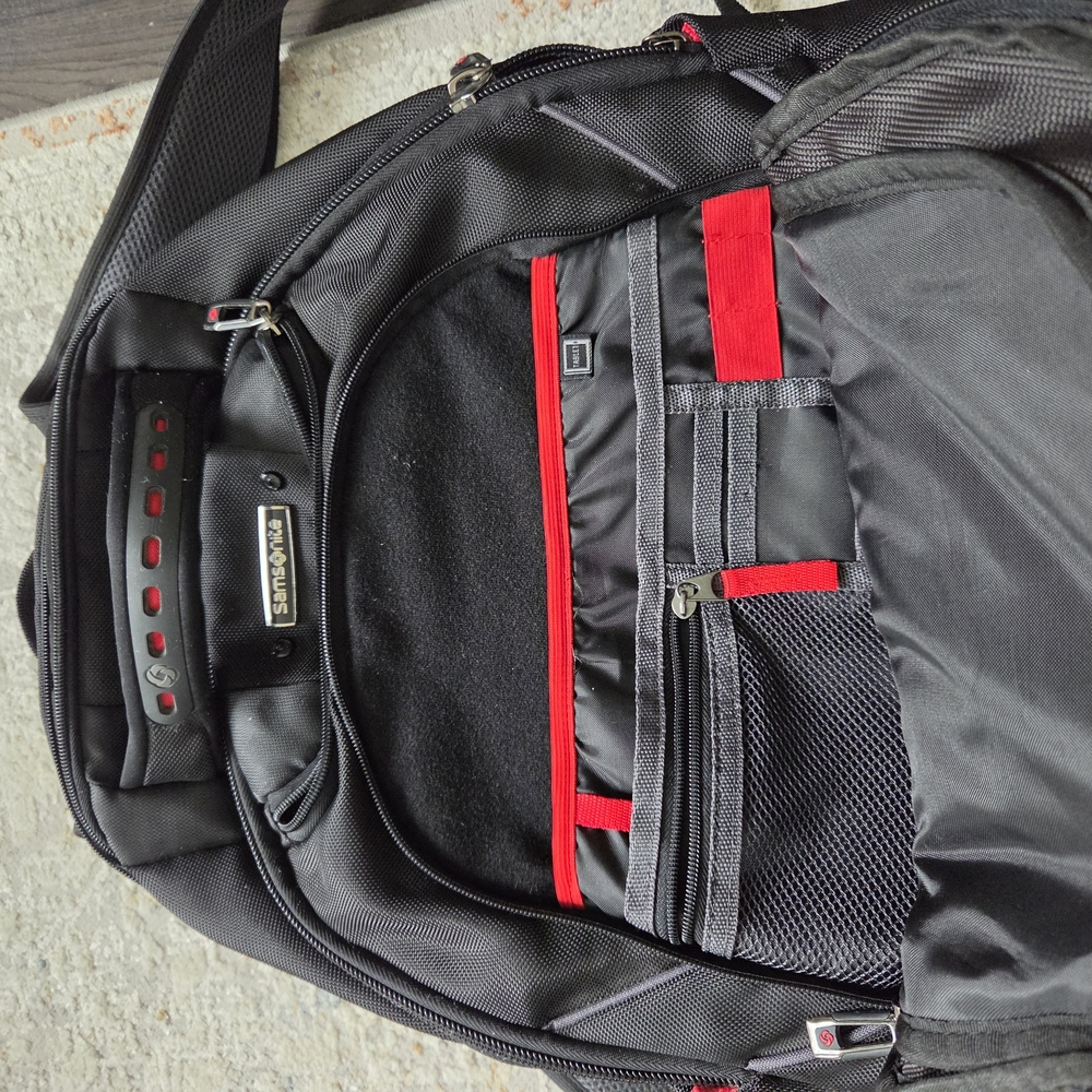Samsonite Tectonic 2 Laptop Backpack - Picture 3 of 8